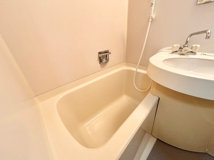 物件内観写真12　(バス／シャワールーム等)