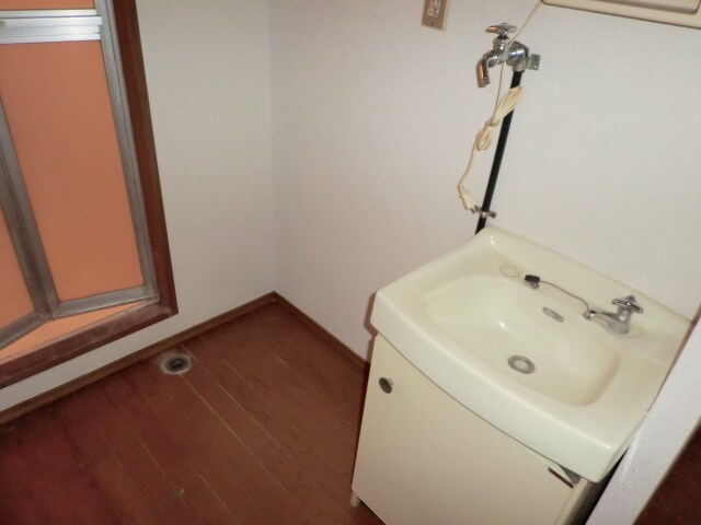 物件内観写真12　(洗面)