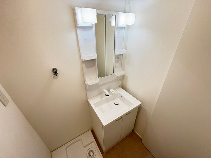 物件内観写真12　(洗面)