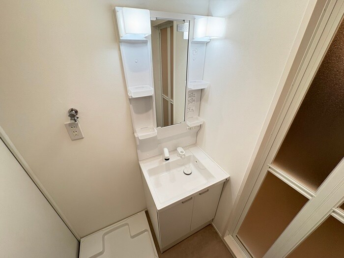 物件内観写真12　(洗面)