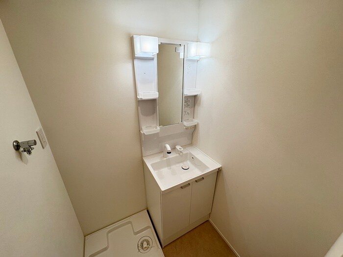 物件内観写真12　(洗面)