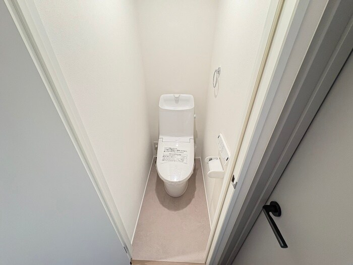 物件内観写真14　(トイレ)