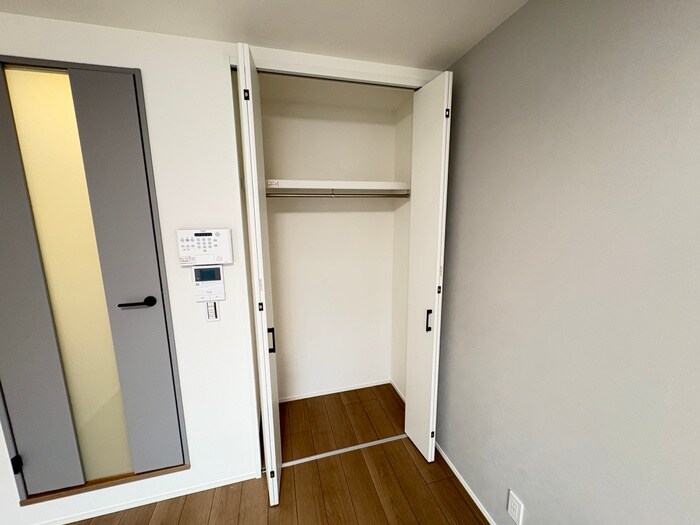 物件内観写真16　(収納)