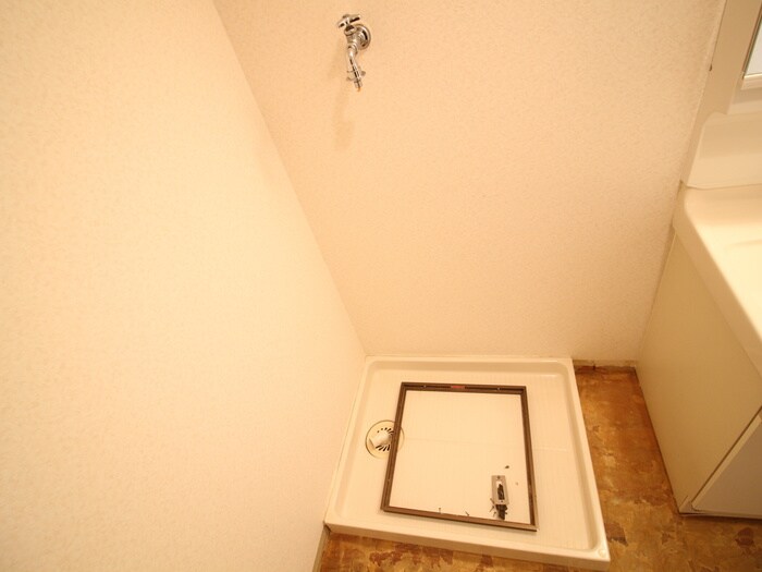 物件内観写真22　(洗濯機置場)