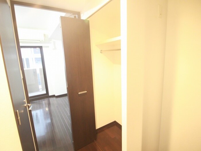 物件内観写真15　(収納)