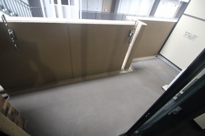 物件内観写真16　(ベランダ・バルコニー)