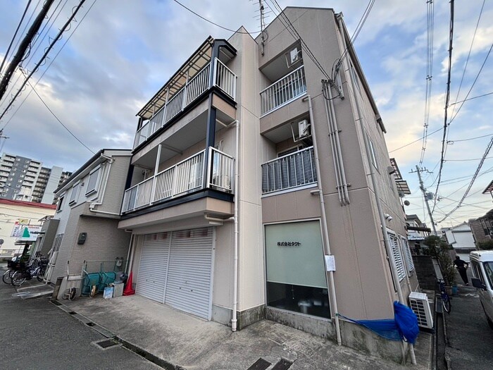 物件外観写真2　(外観写真)