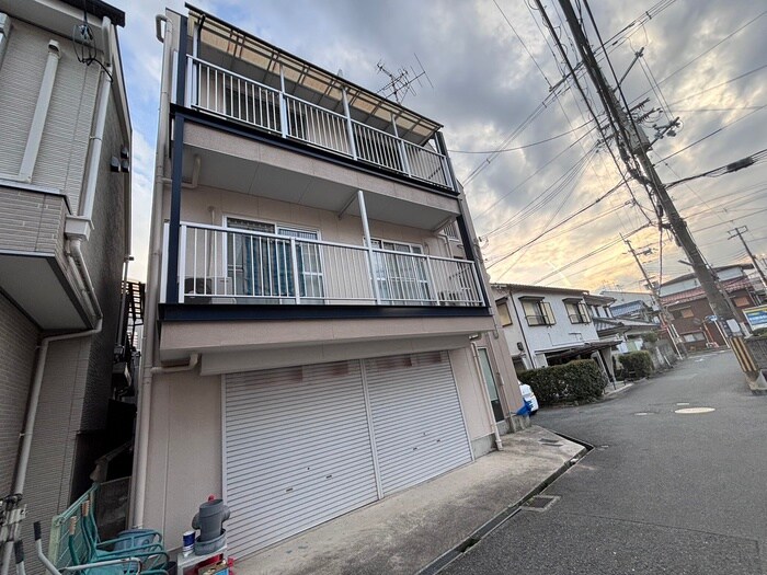 物件外観写真3　(外観写真)