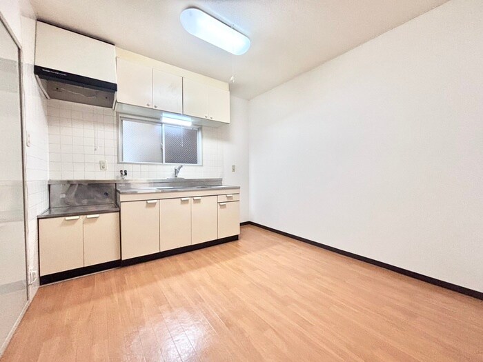 物件内観写真11　(居室)