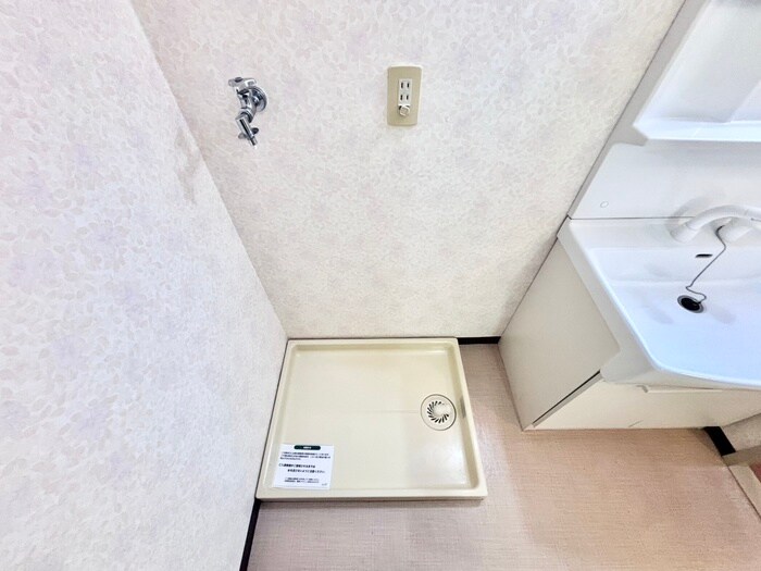 物件内観写真20　(洗濯機置場)