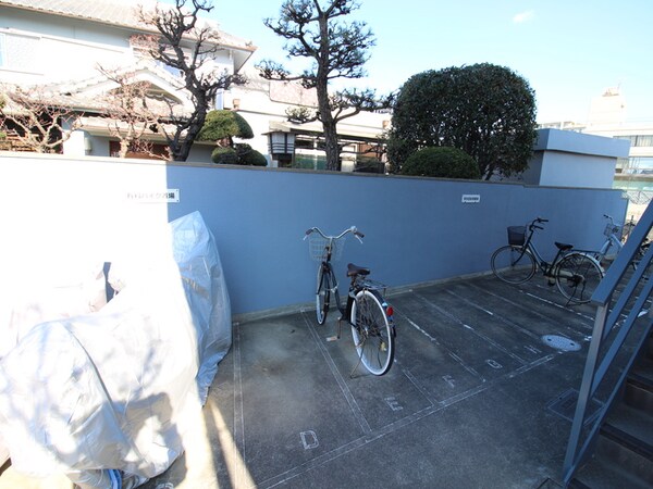 駐輪場