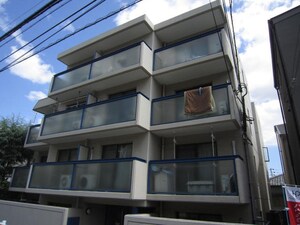 ダイド－メゾン六甲（１０４）外観写真