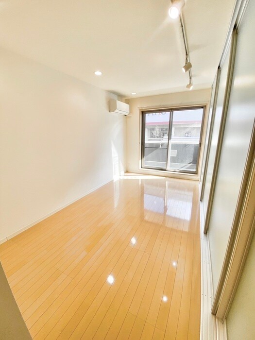 パルファン鳳の居室