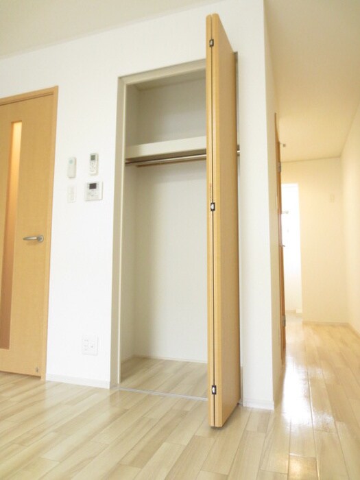 物件内観写真10　(収納)