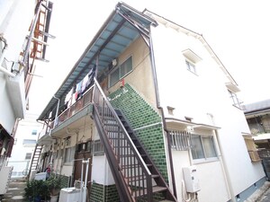 宝栄荘外観写真