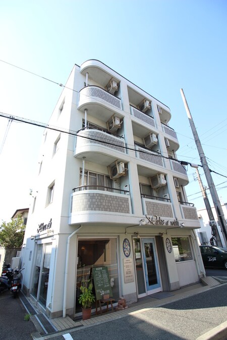 ヴェルデ本町外観写真