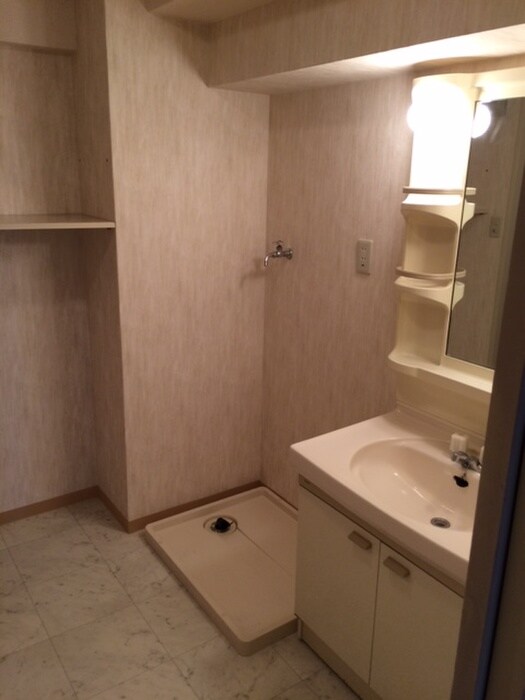 物件内観写真15　(洗面)