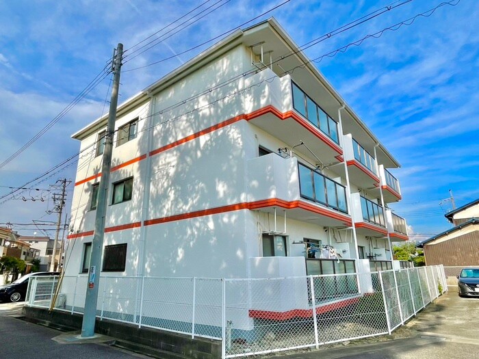 物件外観写真3　(外観写真)