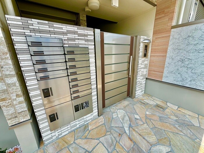 物件外観写真5　(建物設備)