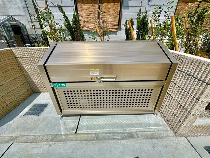 物件外観写真6　(建物設備)