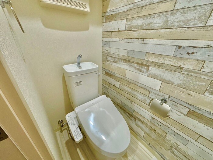 物件内観写真17　(トイレ)