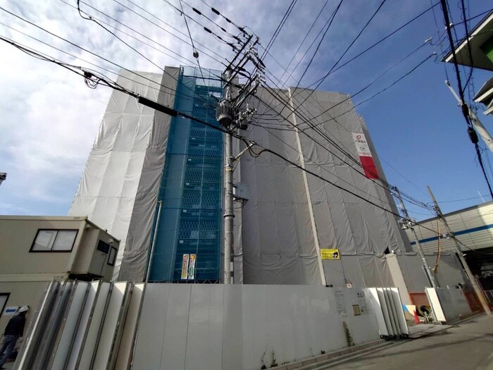 物件外観写真3　(建築中)