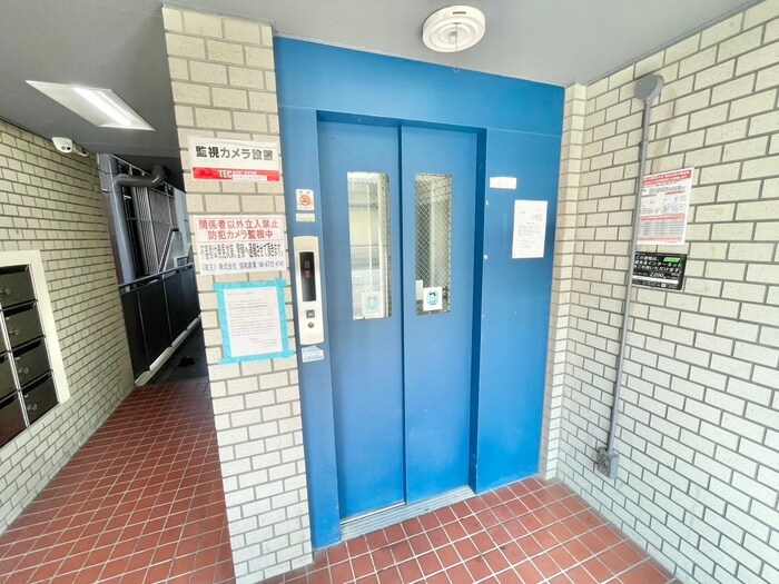 物件外観写真6　(建物設備)