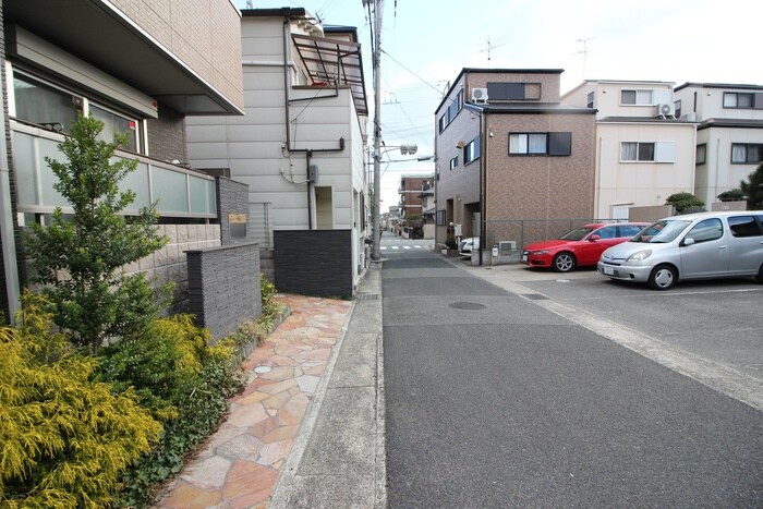 物件外観写真3　(周辺環境)