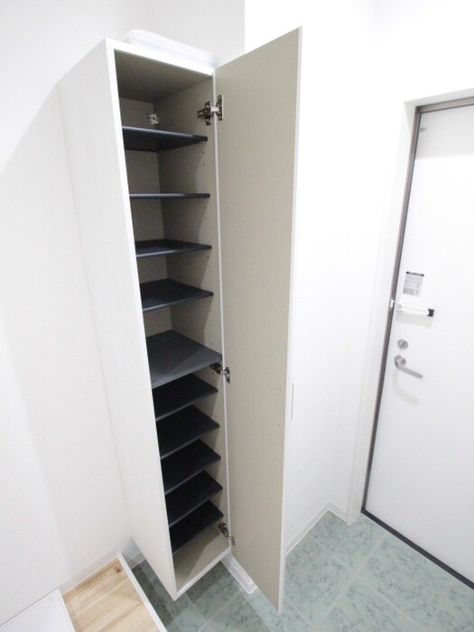 物件内観写真15　(靴箱)