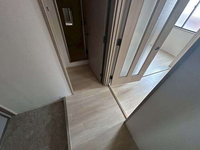 物件内観写真19　(廊下)