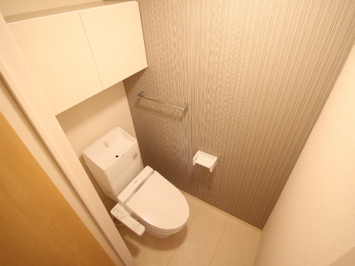 物件内観写真16　(トイレ)