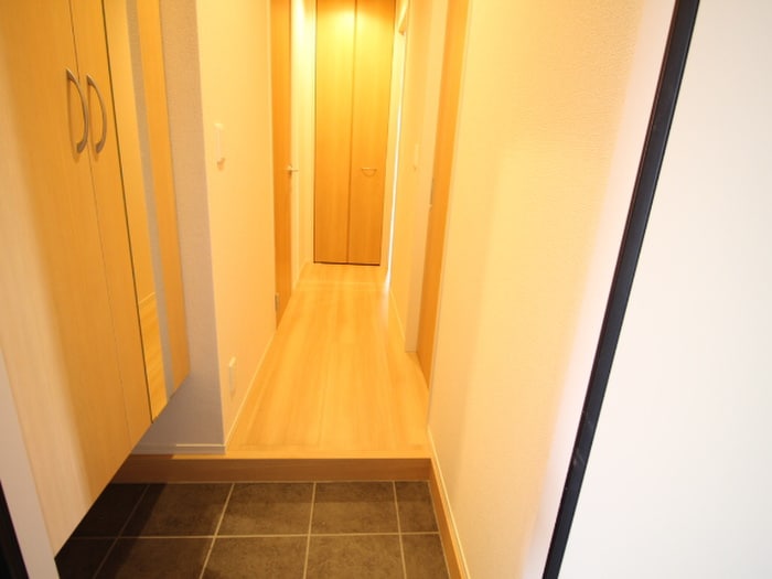 物件内観写真19　(玄関)