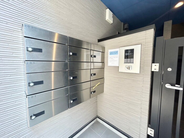 物件外観写真4　(建物設備)