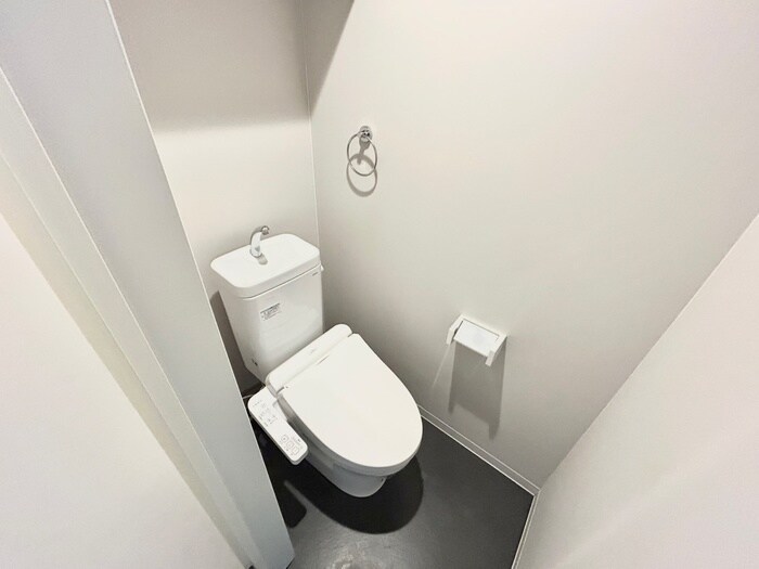 物件内観写真11　(トイレ)