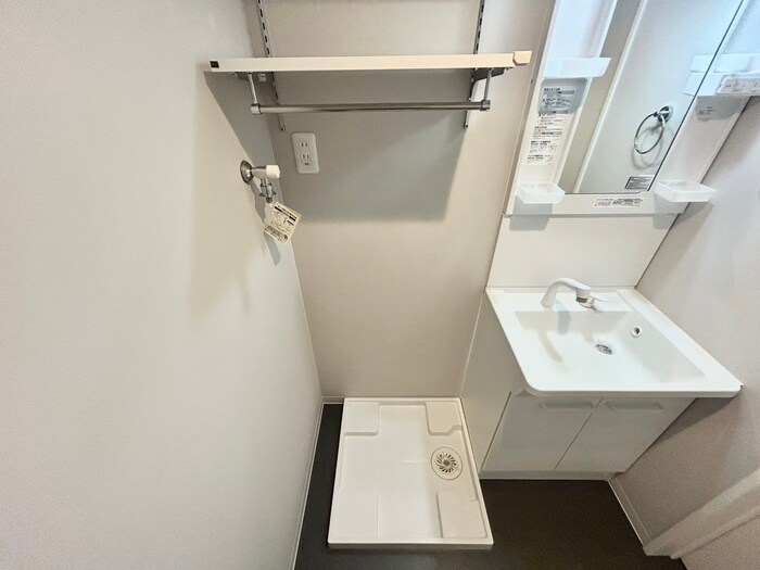 物件内観写真12　(洗濯機置場)