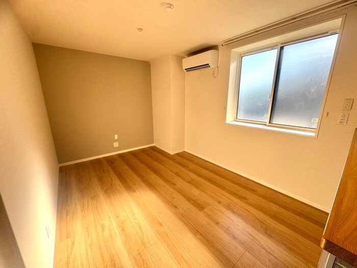 物件内観写真16　(居室)