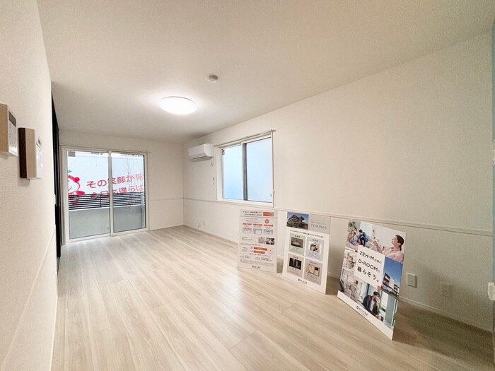 物件内観写真7　(居室)