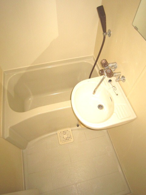 物件内観写真12　(バス／シャワールーム等)