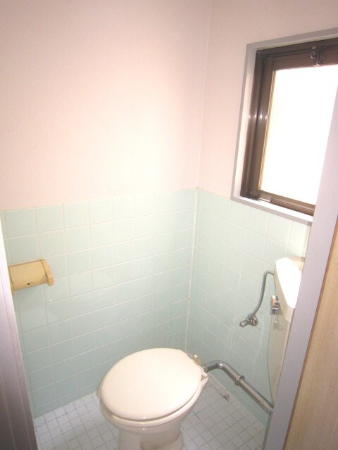 物件内観写真13　(トイレ)