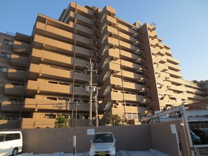 ｸﾞﾗﾝﾌﾟﾚｽﾃ-ｼﾞ明石魚住（303）外観写真