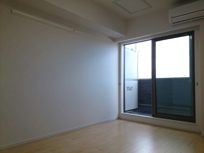 物件内観写真11　(居室)