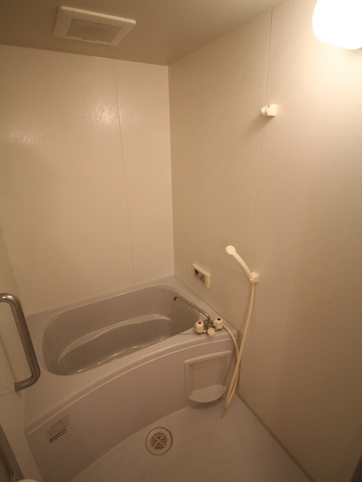 物件内観写真8　(バス／シャワールーム等)