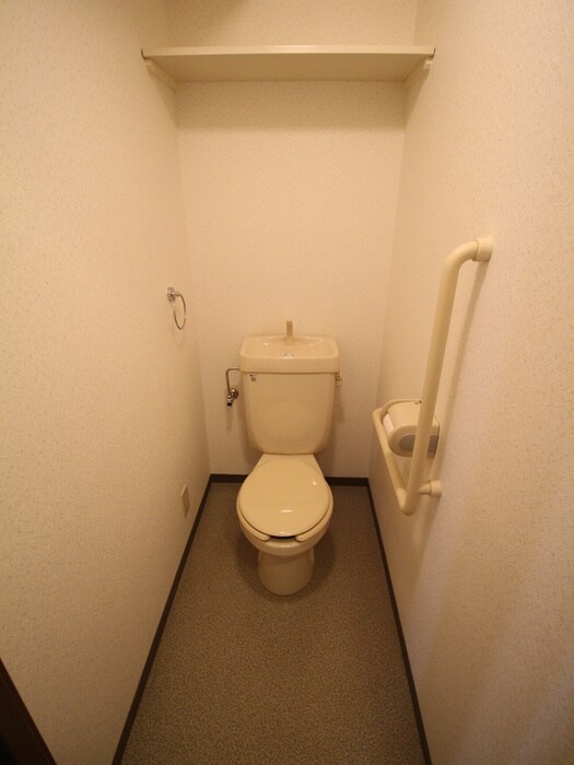 物件内観写真11　(トイレ)