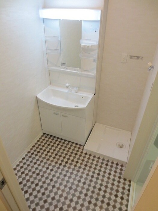 物件内観写真11　(洗面)