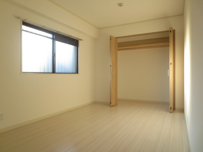 物件内観写真12　(居室)