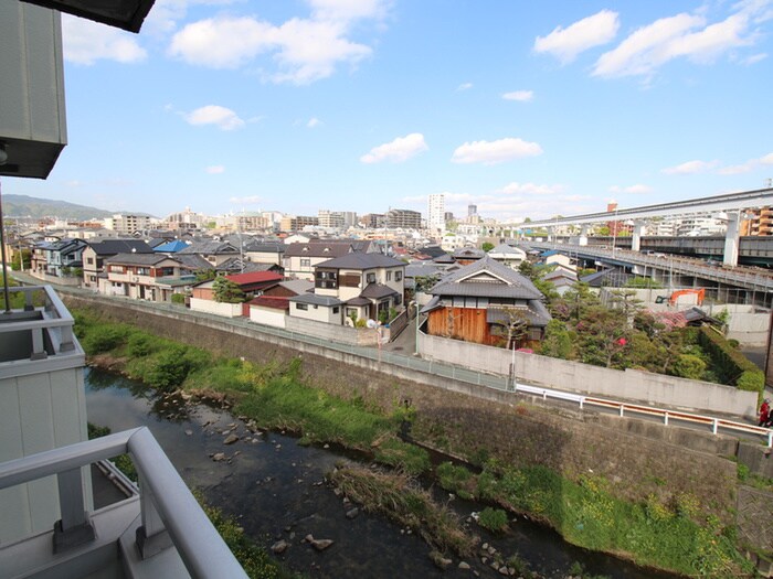 物件内観写真16　(室内からの展望)