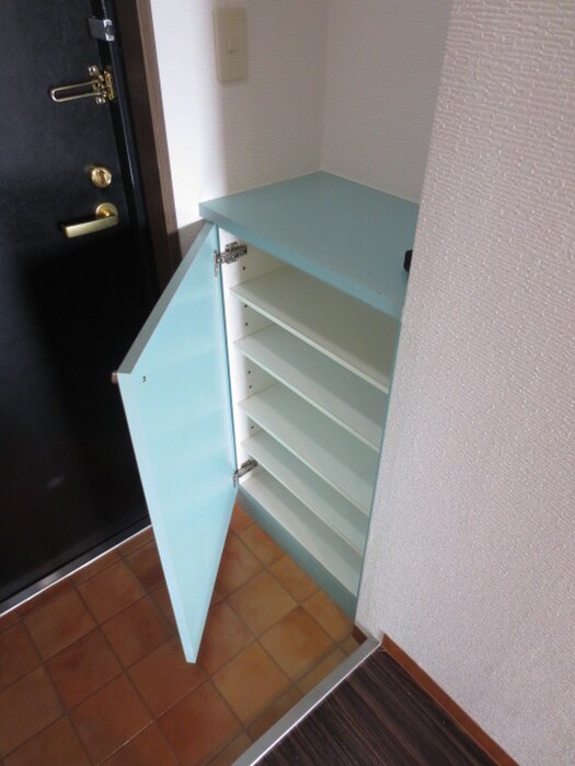 物件内観写真9　(靴箱)