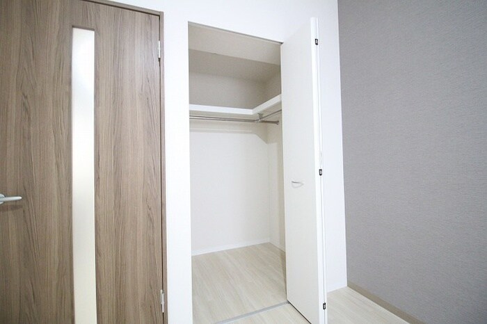 物件内観写真11　(収納)