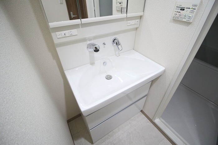 物件内観写真14　(洗面)