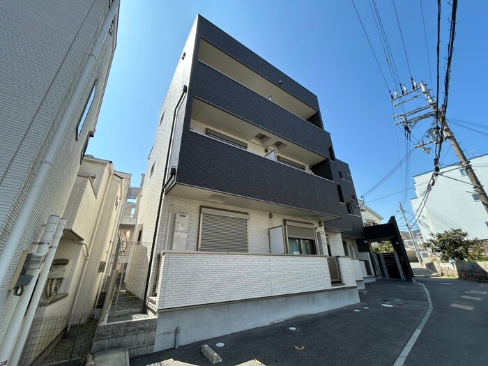 物件外観写真1　(外観写真)